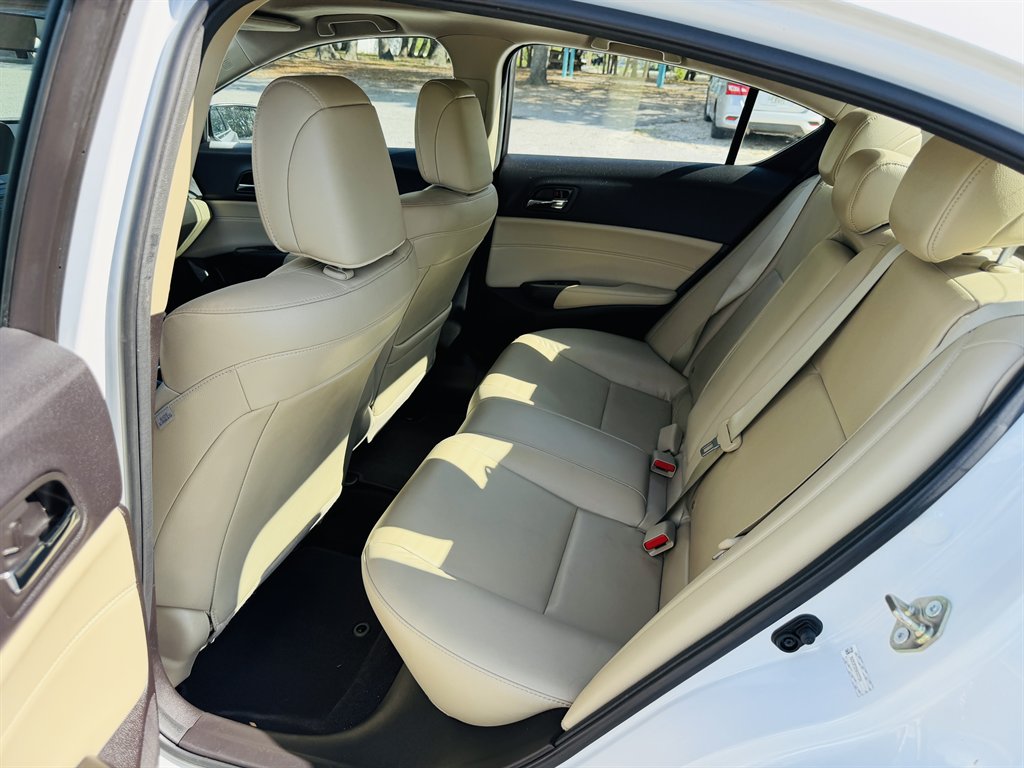 2017 Acura ILX Base - Photo 11