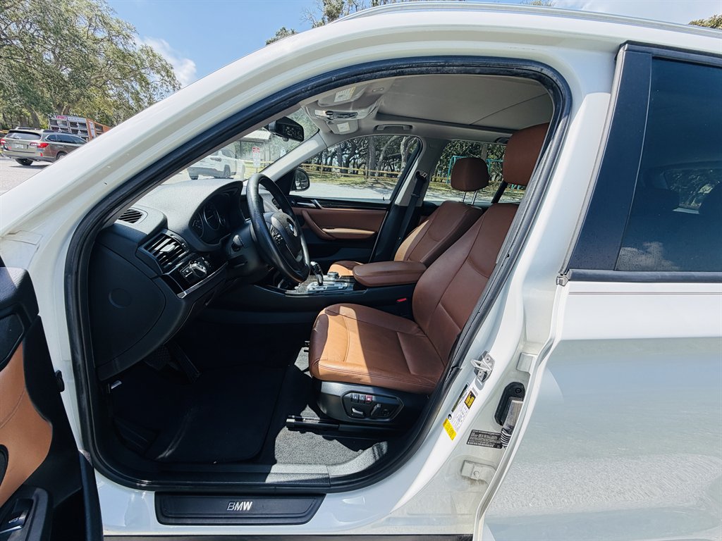 2017 BMW X3 sDrive28i - Photo 12
