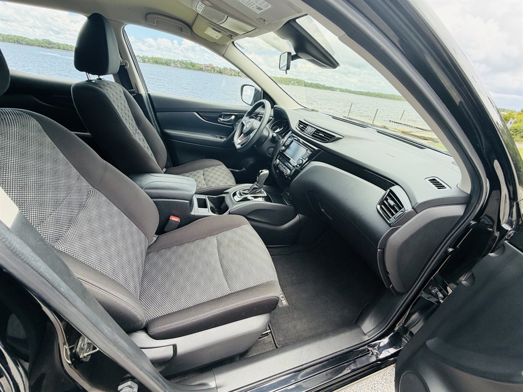 2020 Nissan Rogue Sport SV - Photo 9